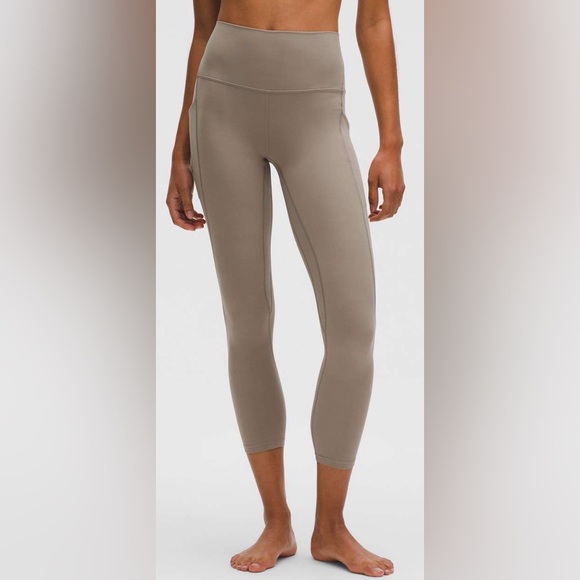 lululemon athletica Pants - Lululemon Athletica 25” HR Align Leggings W/Pockets - NWT!